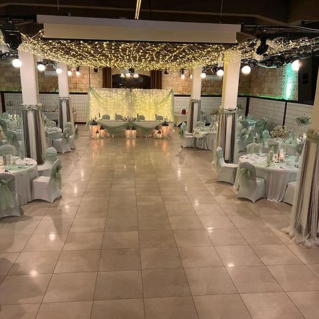 Boutique Hotel & Event Center Budapest Luaran gambar