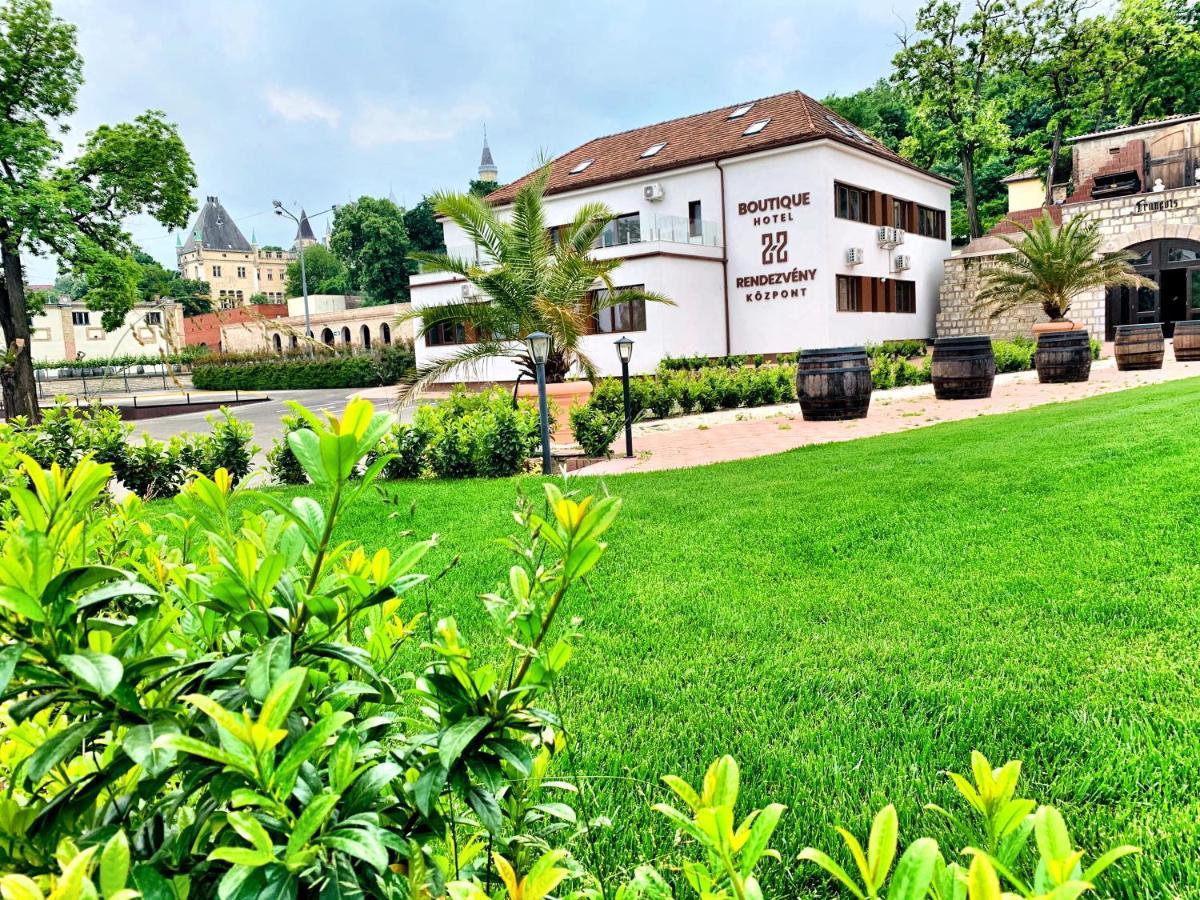 Boutique Hotel & Event Center Budapest Luaran gambar