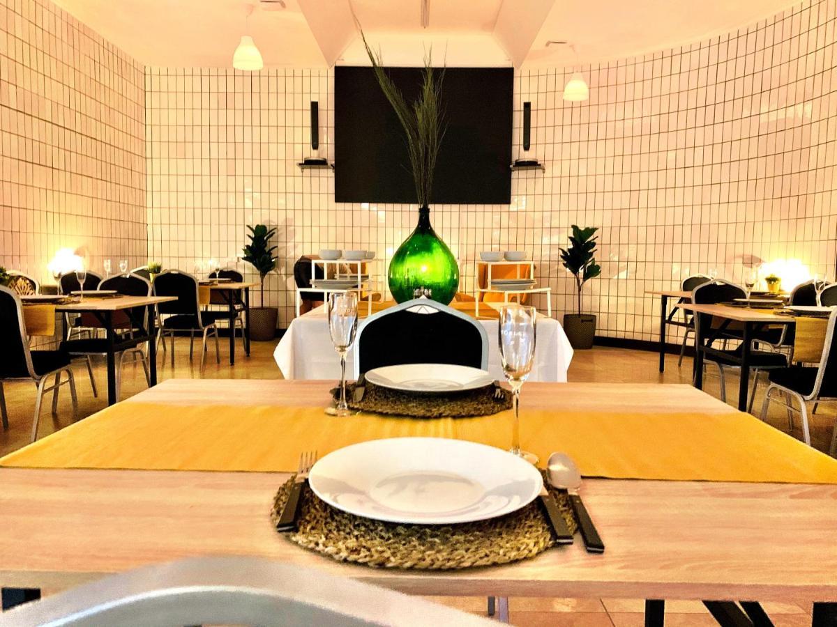 Boutique Hotel & Event Center Budapest Luaran gambar
