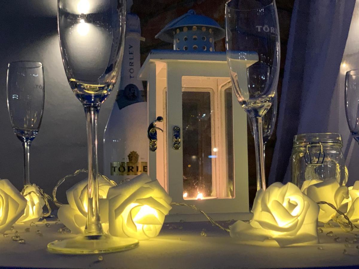 Boutique Hotel & Event Center Budapest Luaran gambar