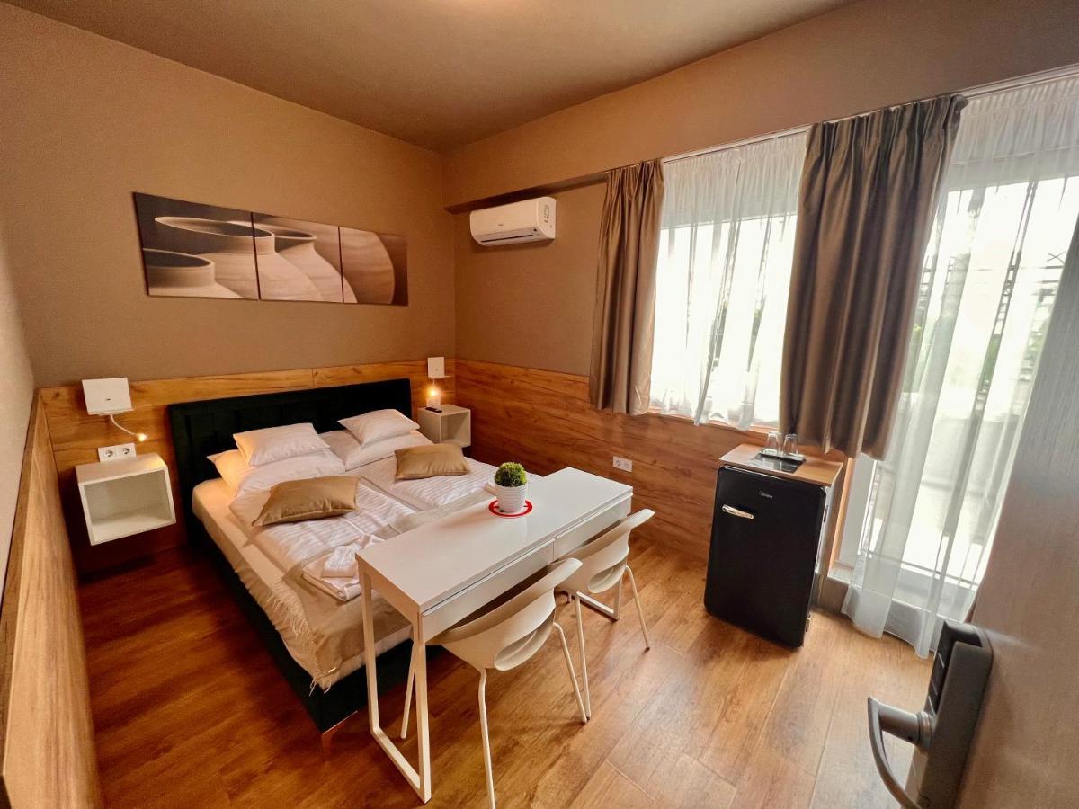 Boutique Hotel & Event Center Budapest Luaran gambar